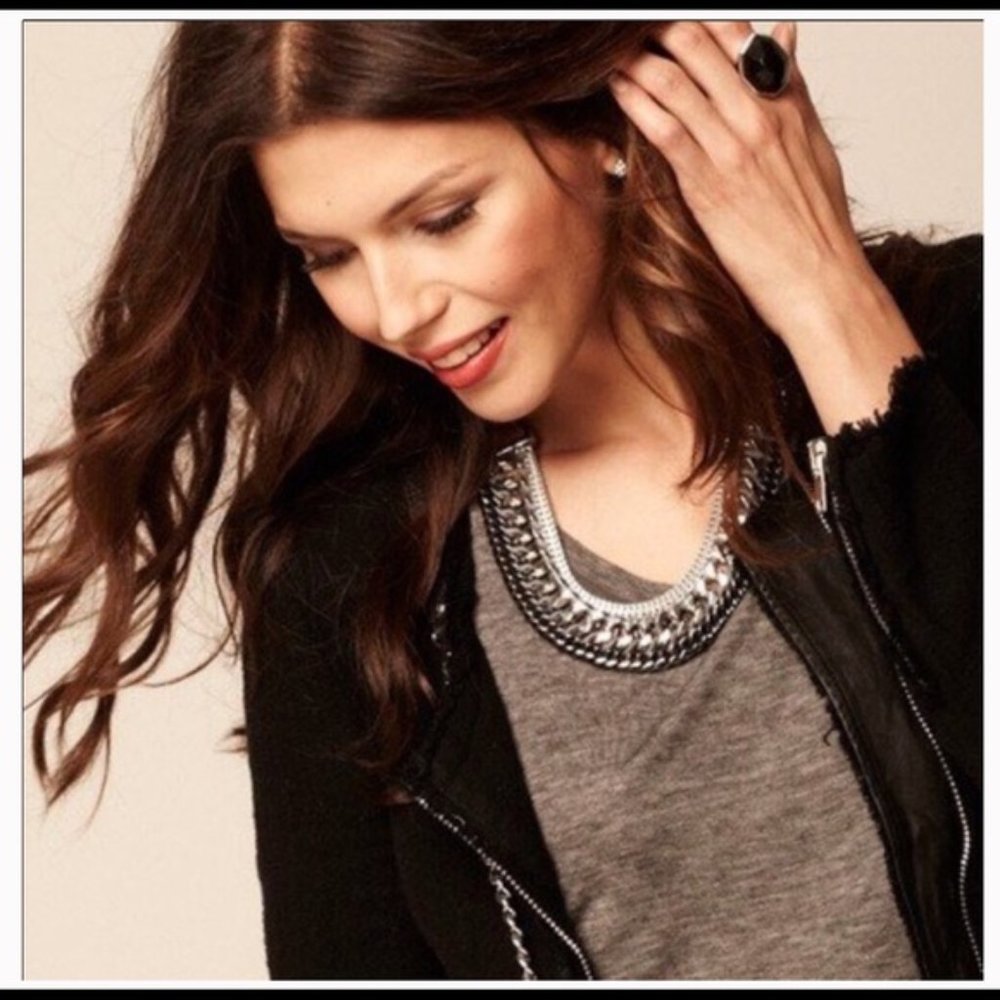 Stella & Dot Femme Fatale Necklace